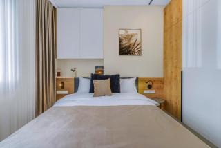 Pushkin 15A Downtown Apartment II - 8