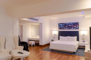 Radisson Blu Kochi - 2