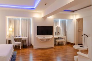 Radisson Blu Kochi - 1
