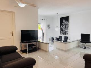 Beach Bungalow Holiday Home - 2