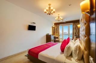 Hotel Metropolis 2 Min Walk From Ramakrishna Metro Station - 5