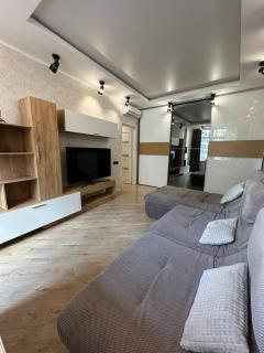 EM Apartment 32 жемчужина 13 этаж - 8