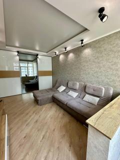 EM Apartment 32 жемчужина 13 этаж - 7