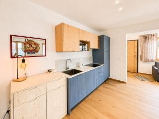 Blu Betulle, Free Park and Ski room - 1
