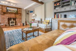 Barnaby Cottage, Southwold - 2