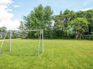 6 person holiday home in Hadsund - Haslevgårde - 9
