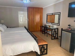Springbok Guest Farm - 3