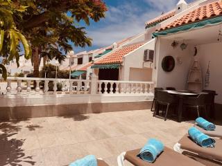 Beach Bungalow Holiday Home - 2
