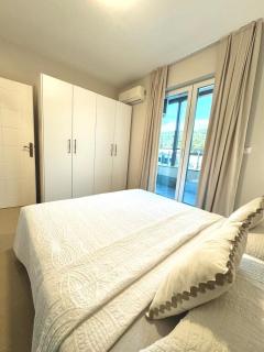 The Residence - 4