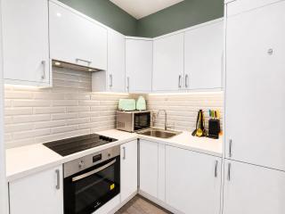 Modern City Centre Apt Close To All Attractions - 2