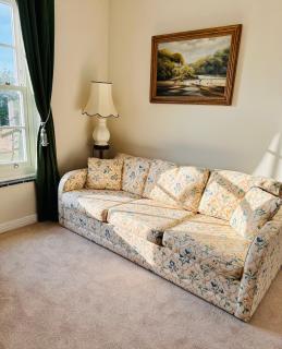 Coleton Barton Farmhouse - Four Poster Room - 1