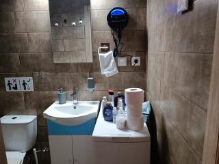 knezevic resorts 3 - 8
