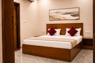 Hotel Baldev Palace - 4