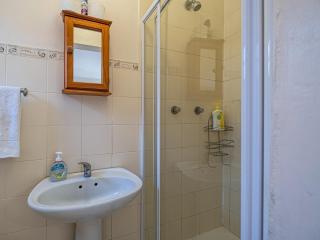 5 Third Avenue Guesthouse - 6