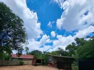 Hunters Rest Guest House - 2