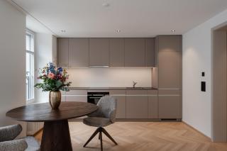 ODA Suites - self check-in apartments, old town - 6
