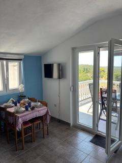 Apartmani Suzanna, apartman b - 2