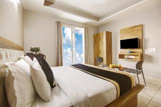 Hotel SV Near Noida Metro Station 52 - 3