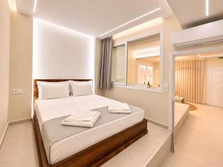 MK Seaside Stays - 1