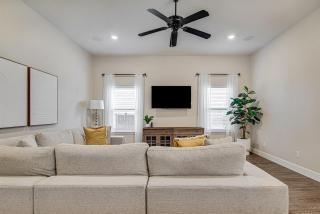 Farmhouse Fresh Your Home Sweet Home Away - 4