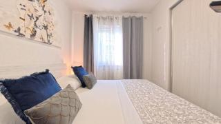 CASA di NATALIA, Spacious 2BR Apartment for 6 near Beach ,Free Parking - 1