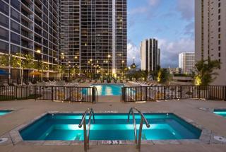 36Fl with Ocean View, Mins to Waikiki Beach, Parking - 5