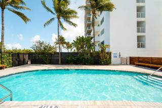 SoFi Ocean Drive Villa Direct Beach Access - 6