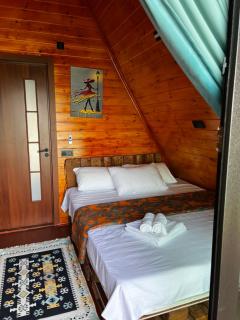 Nakas cottage - 9