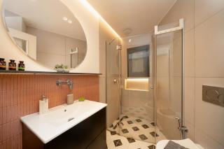 Cozy 1BR Pangrati Local Lifestyle by TwentyTwo - 3