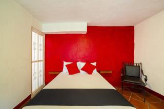 OYO Hotel Meson Del Rio - 1