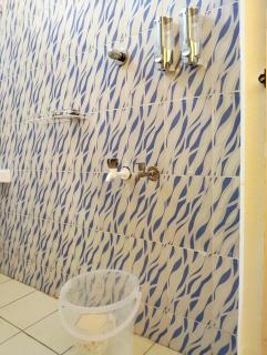 Comfortable 3BHK, 5 km Rock Beach ELLITA - 9