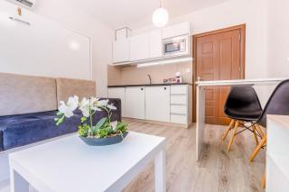 Apartments Red Square Varna - 7