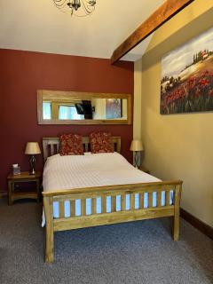 Old Field Barn Boutique B&B - 3