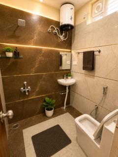 Spacious 3BHK & 1BHK Homestay in Bangalore - 3