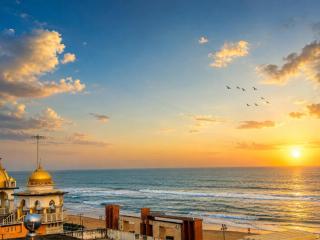 SKS Beach Hotel & Spa - Sea Beach Front - Rooftop Swimming Pool - With Complimentary Breakfast - 1