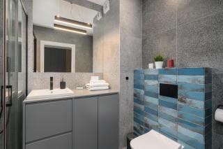 New Marble Apartment by KRAMM - 1