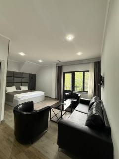 Montara Hotel - 5