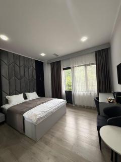 Montara Hotel - 3