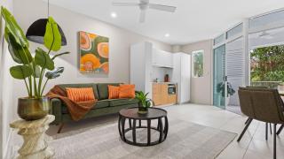 Palmside With Shared Pool, Parking & Esplanade Walk - 5