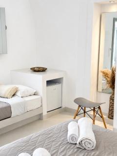 Fira Centrum White - 7