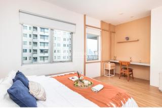 MODERN SUDIRMaN PaRK RESIDENcE APARTMENT residence 2 bedroom best view comfort - 5