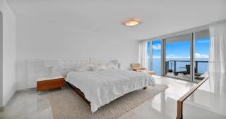 Coral Reverie Suite - 5