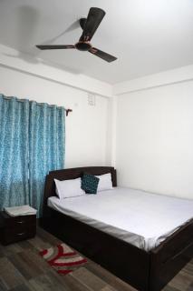 3BHK Stay in Siliguri Free Parking 6 Guests - 3