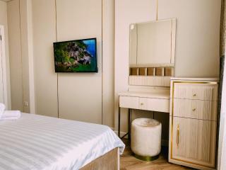 Auezov 2-Room Apartments - 6