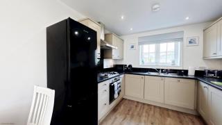 The Sandpiper - Part of the The Bay Filey Holiday Village with pool, gym and direct beach access, pub, restaurant, tennis and meadows walks - 3