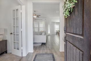A Modern Gem for Families on the Move - 8