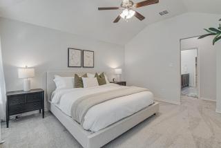 A Modern Gem for Families on the Move - 6