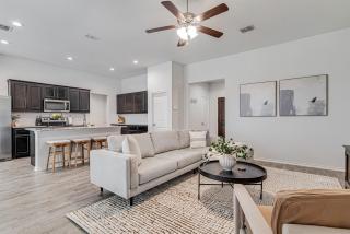 A Modern Gem for Families on the Move - 1