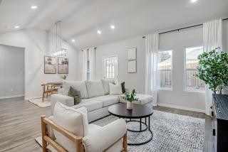 Modern 4-Bedroom Home Close to Downtown Crowley! - 0