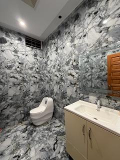 Elite Enclave inn - 2